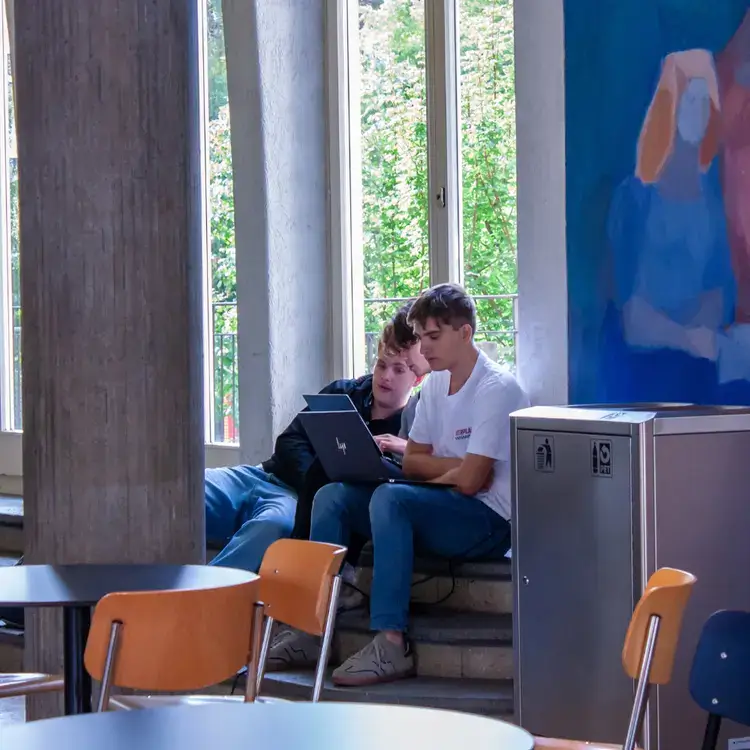 gruppen am hackathon