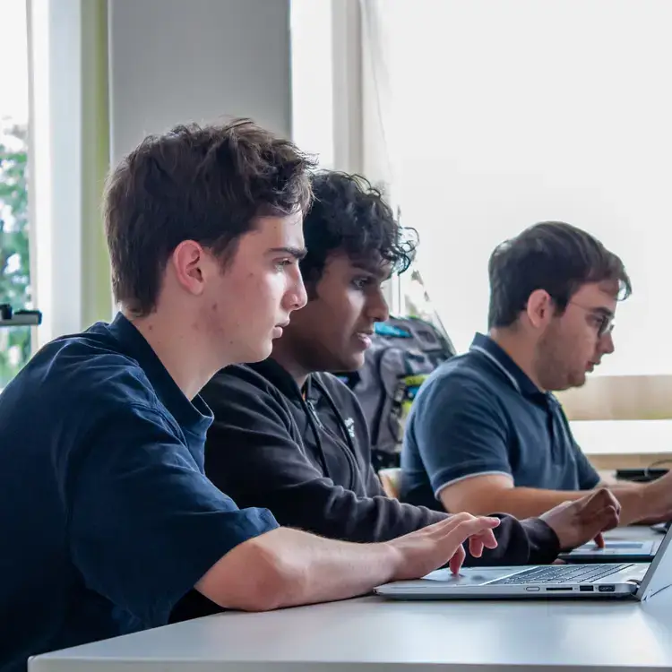 zusammenarbeit hackts